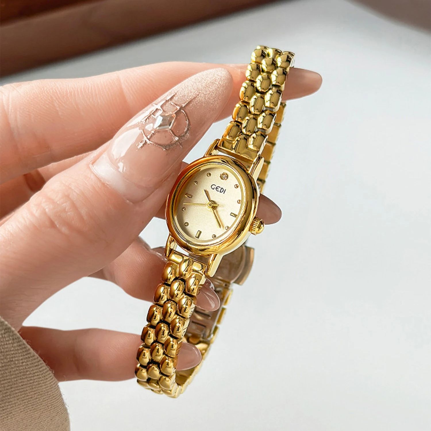 Luxury Watch Index - Women's Original Luxury Brands Watch, Retro