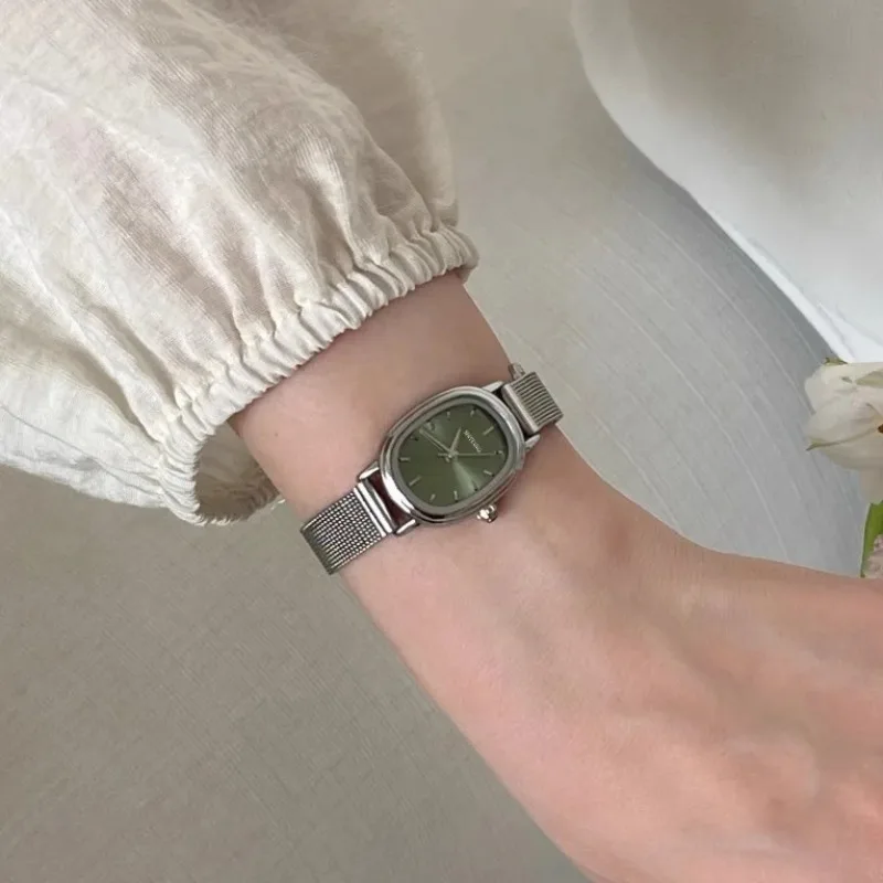 Luxury Watch Girl - Small Oval Dial Green Watch Simple