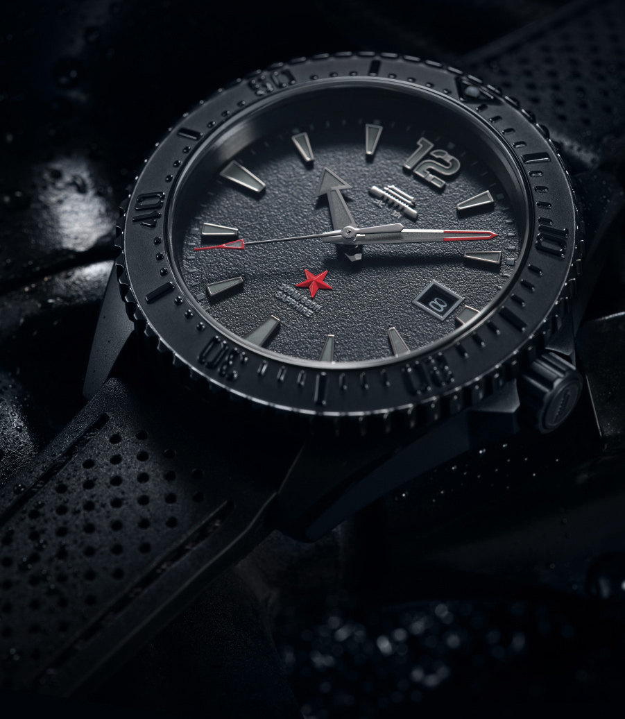 Beijing Dark Black Diver 200M  - Luxury Watch China review and price