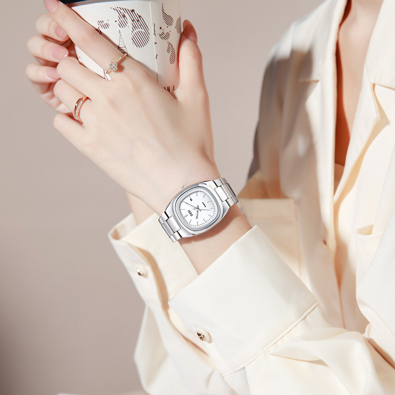 UTHAI CQ361 Fashionable Women  - Luxury Watch Square review and price