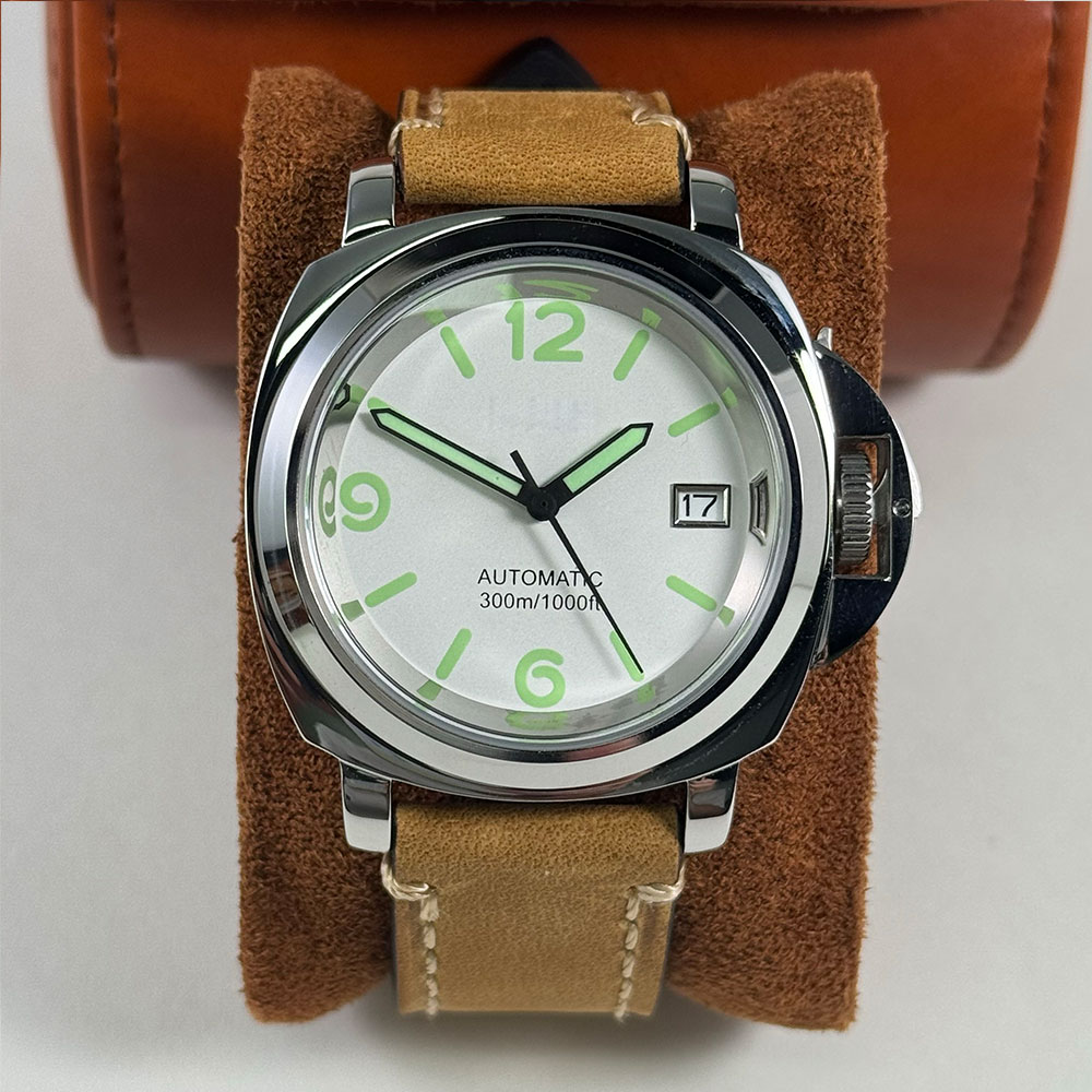 40MM Men's China NH35 Movement - Luxury Watch China review and price
